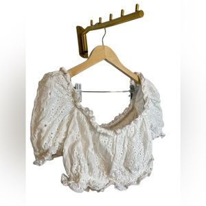 💥 3/$20- Woman’s White Crop Top Size M SHEIN